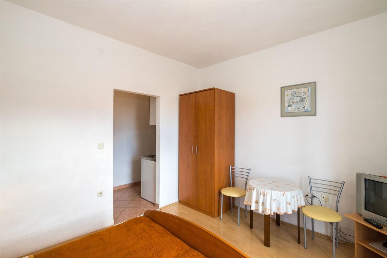 Apartments Zeljko Makarska Exterior foto
