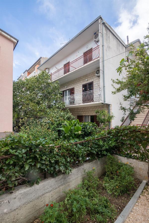Apartments Zeljko Makarska Exterior foto